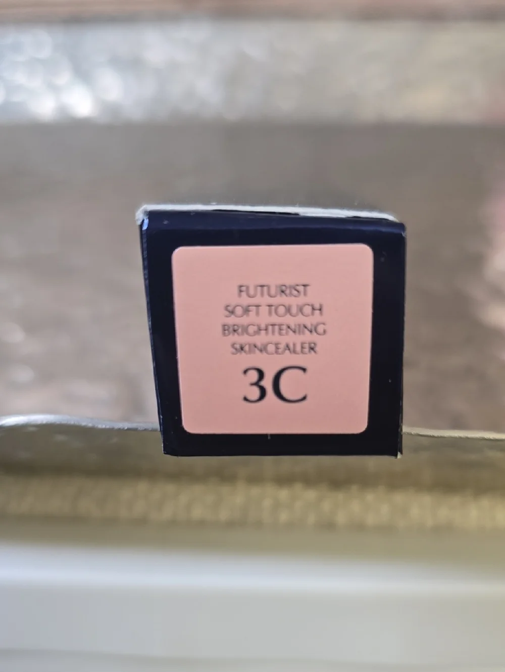 Estée Lauder Futurist Soft Touch Brightening Skincealer - Nude Pink (3C), NEW